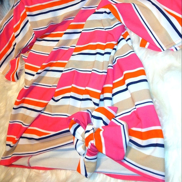 Like New MICHAEL KORS Women's Sporty Striped Side Tie top~Medium~ - Picture 6 of 16